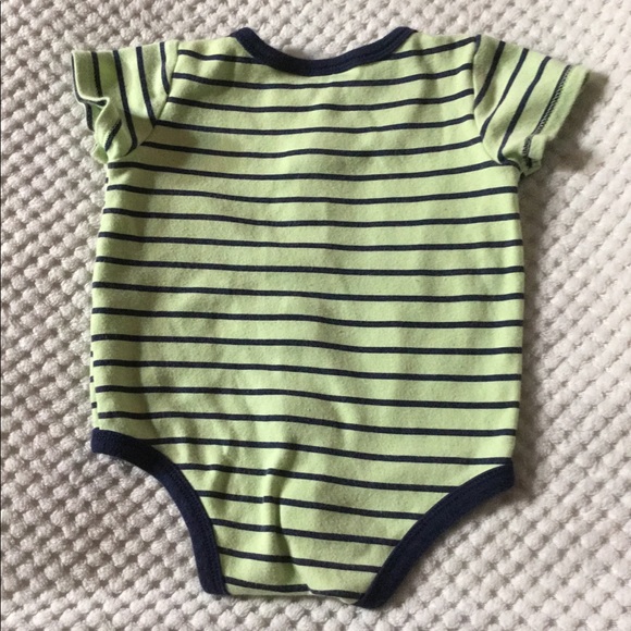 First Impressions green/blue stripe 🐸 onesie - Picture 2 of 4